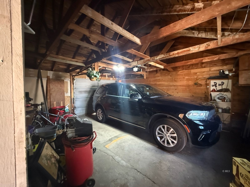 No Caption