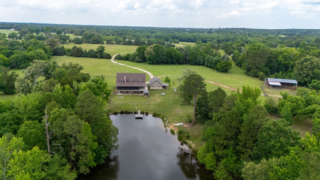 88+ Acre Homestead Winnsboro, TX Franklin County 6268 Sq Ft Home - image 4