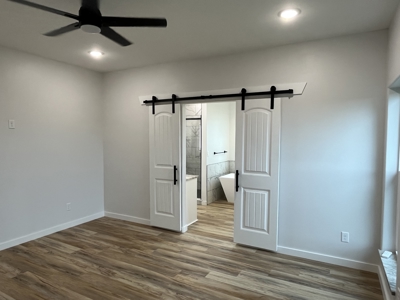 New Custom Home With Amazing Views And Amenities - image 46