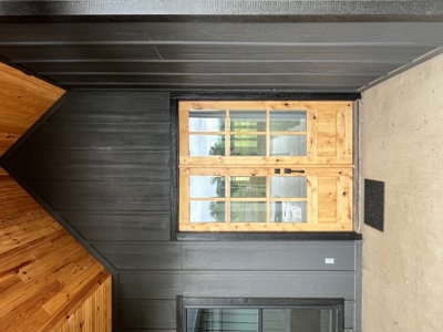 New Custom Home With Amazing Views And Amenities - image 11