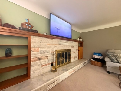 Charming Home & East Twin Lake Access Near Downtown Lewiston MI - image 15