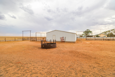 Versatile Rural Estate with Barns, an AMAZING Home & Acreage! - image 39