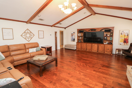 Versatile Rural Estate with Barns, an AMAZING Home & Acreage! - image 3
