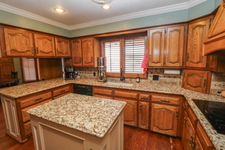 Versatile Rural Estate with Barns, an AMAZING Home & Acreage! - image 22