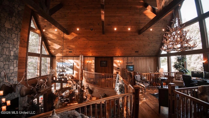 Luxury Estate on 98 Acres in Camden, AL