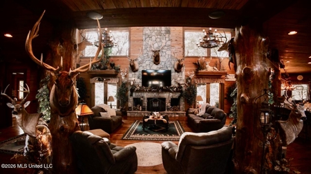 Luxury Estate on 98 Acres in Camden, AL - image 13