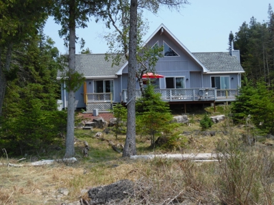 Beautiful Waterfront property on Drummond Island, Michigan - image 1