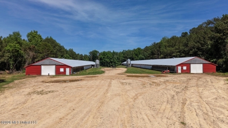 State Line MS 6 House Poultry Farm on 53 Acres - image 8