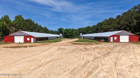 State Line MS 6 House Poultry Farm on 53 Acres - image 11