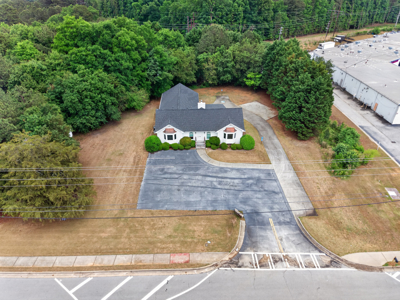 Turnkey investment with immediate income and long-term potential - image 14