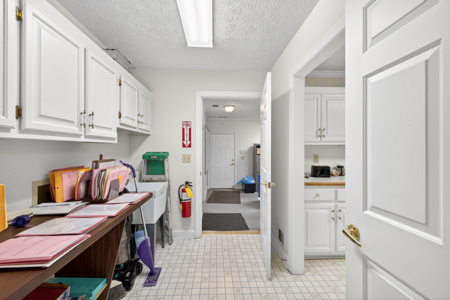 Turnkey investment with immediate income and long-term potential - image 27