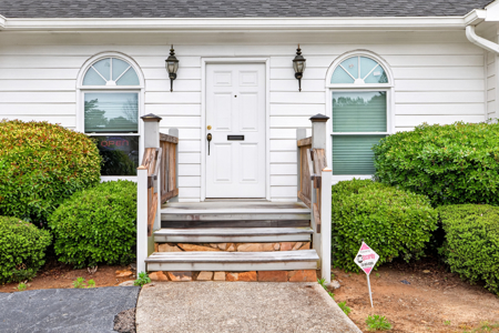Turnkey investment with immediate income and long-term potential - image 3