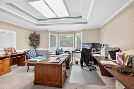 Turnkey investment with immediate income and long-term potential - image 29