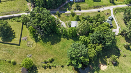 Investor Special near New River in Austinville, VA - image 4