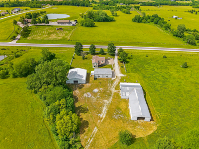Country Home with Acreage and Shop Buildings Near KC - image 46
