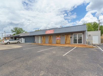Commercial Property For Sale in Elk City, Oklahoma 73644 - image 3