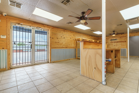 Commercial Property For Sale in Elk City, Oklahoma 73644 - image 6