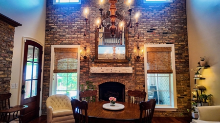 Custom Home on 3 Acres Near Laurel, MS - image 23