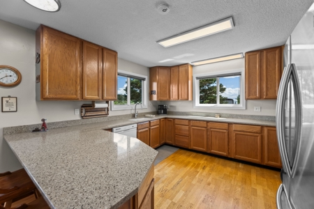Equine Country Home For Sale in Wilsall, MT - image 5