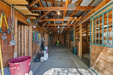 Equine Country Home For Sale in Wilsall, MT - image 41