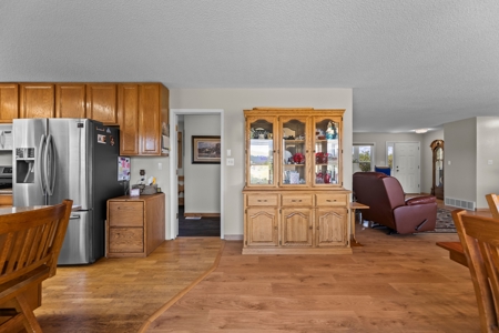 Equine Country Home For Sale in Wilsall, MT - image 9