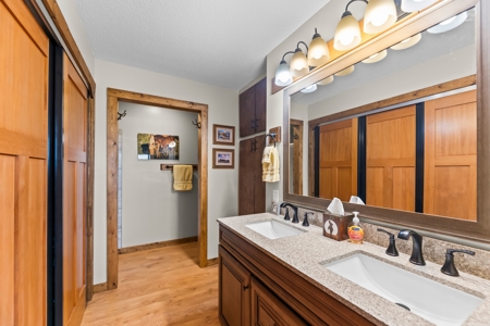 Equine Country Home For Sale in Wilsall, MT - image 21