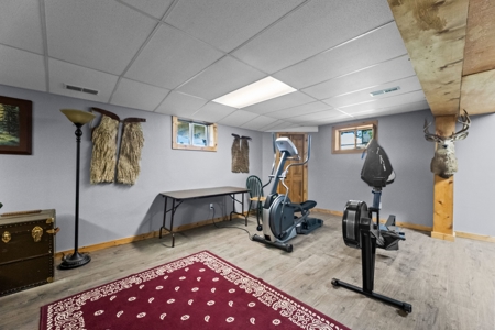 Equine Country Home For Sale in Wilsall, MT - image 28