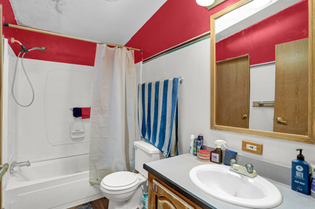 Country home for sale with acreage in Colorado - image 29