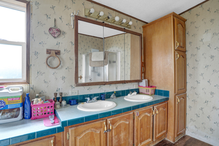 Country home for sale with acreage in Colorado - image 23