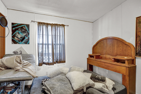 Country home for sale with acreage in Colorado - image 27