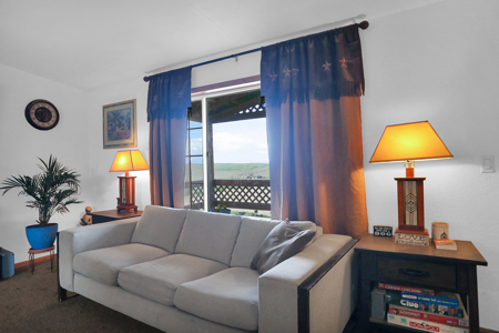 Country home for sale with acreage in Colorado - image 6