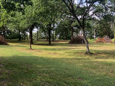 Income Producing RV Park w/ Owner Financing & Room for Expansion - image 9
