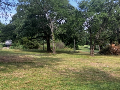 Income Producing RV Park w/ Owner Financing & Room for Expansion - image 15