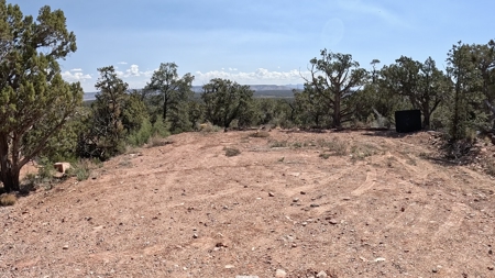 Off Grid Homestead with Amazing Views - image 39