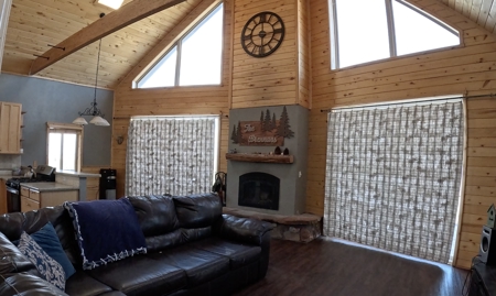 Off Grid Homestead with Amazing Views - image 3