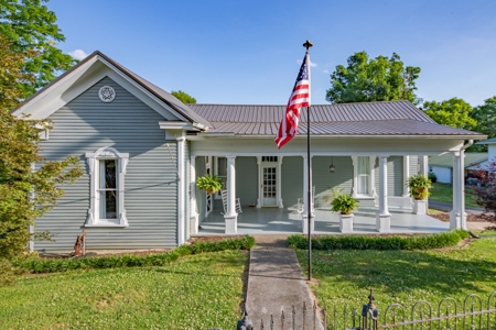 Country Home for Sale in Giles County, Tennessee - image 2