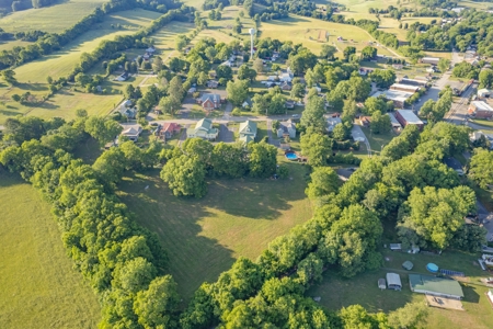 Country Home for Sale in Giles County, Tennessee - image 45