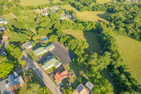 Country Home for Sale in Giles County, Tennessee - image 48