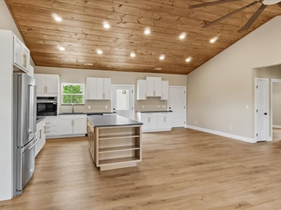 Country Home for Sale in Lewis County, Tennessee - image 11