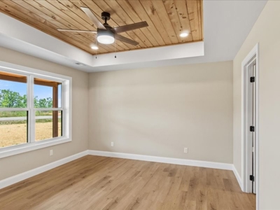 Country Home for Sale in Lewis County, Tennessee - image 17