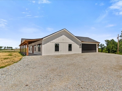Country Home for Sale in Lewis County, Tennessee - image 46