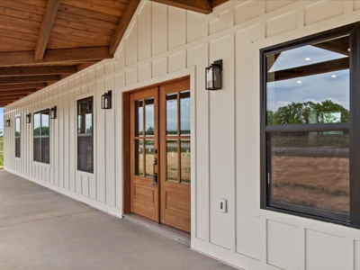 Country Home for Sale in Lewis County, Tennessee - image 5