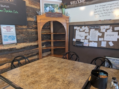 Restaurant Investment Opportunity in Northern Atlanta Michigan - image 1