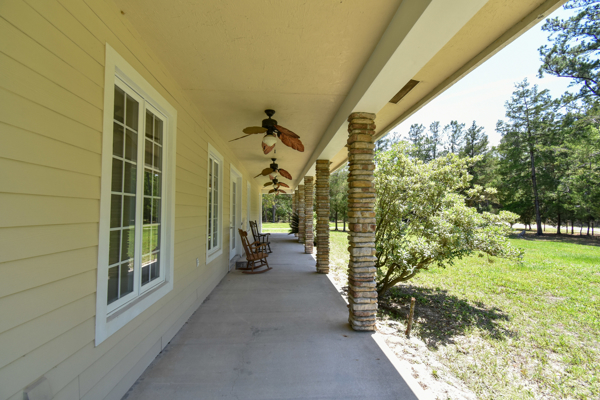 Beautiful Home on 5 Acres in O'Brien, Fl!