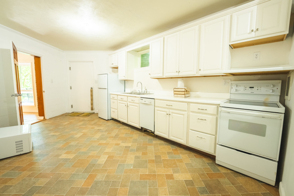 Home in Blacksburg for Sale at Auction