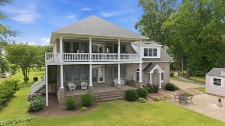 Bath Creek Beauty with Private Pier - image 14