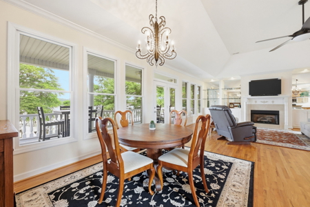 Bath Creek Beauty with Private Pier - image 33