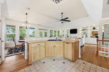 Bath Creek Beauty with Private Pier - image 32