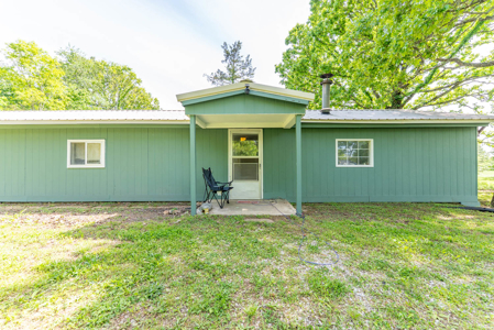 Missouri Ozarks Home on 3 Acres | Alton, MO - image 5