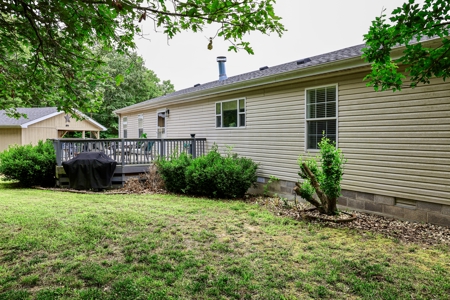 Country Home With Acreage Near Salem Arkansas - image 39